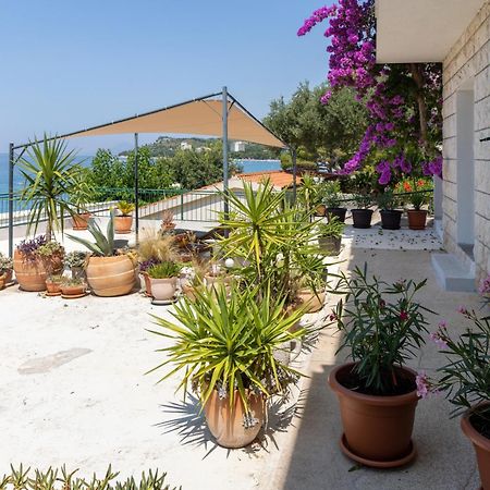 Beachfront Comfort Apartment Nives Тучепи Экстерьер фото
